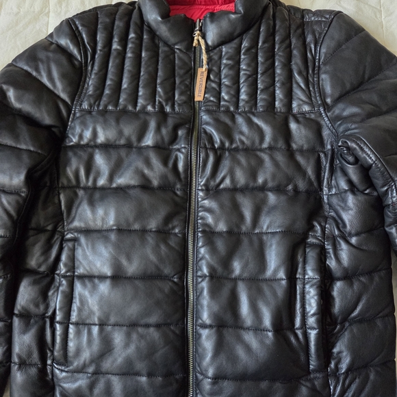Men's Black/Red Lambskin Reversible Puffer Jacket MISSANI LE COLLEZIONI - Picture 2 of 11